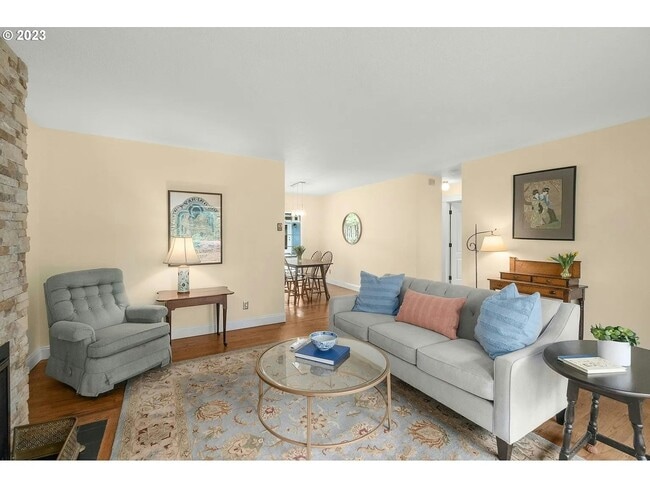 Building Photo - 8550 SW 10th Ave