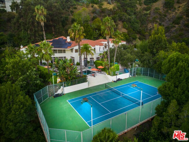 Building Photo - 11037 Anzio Rd