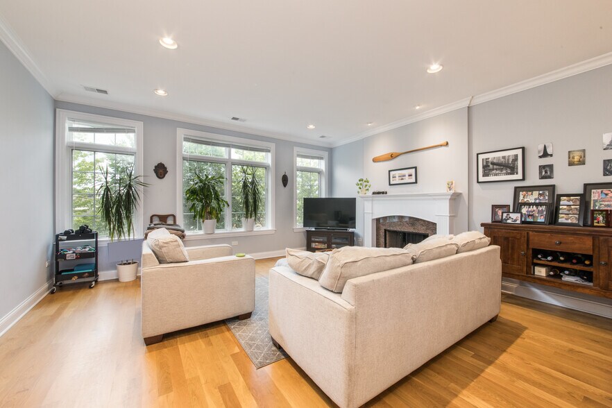 Building Photo - 1700 S Morgan St