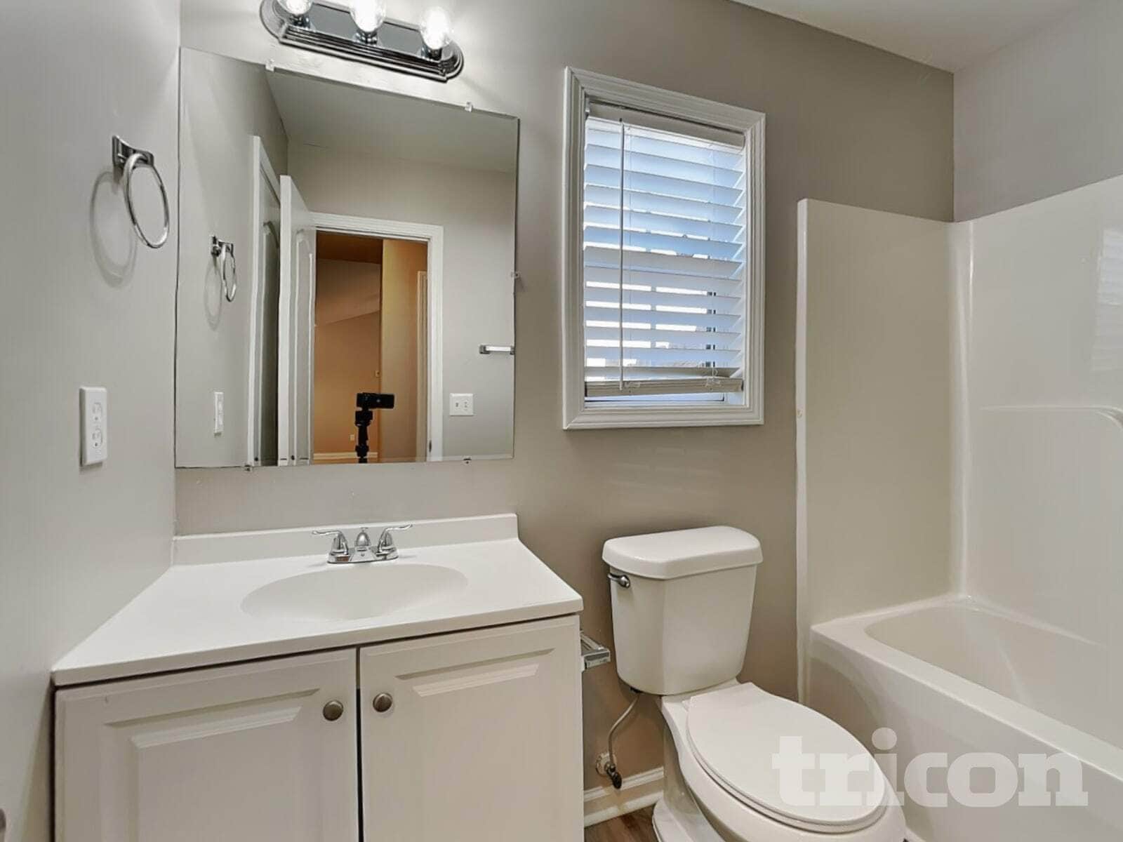 Building Photo - 126 Millwheel Dr