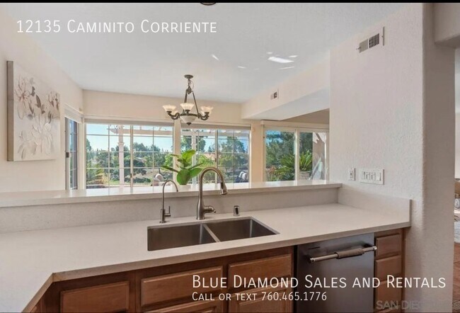 Building Photo - 12135 Caminito Corriente