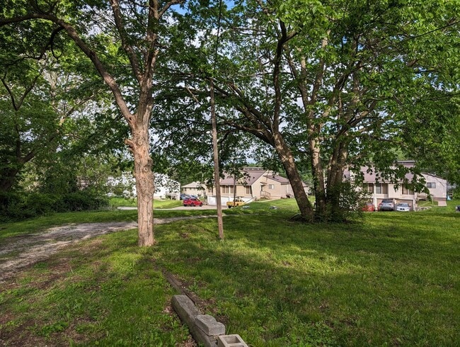 Building Photo - 8218 Fayette St
