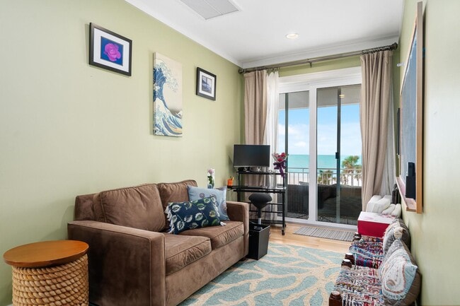 Building Photo - 1205 Gulf Way