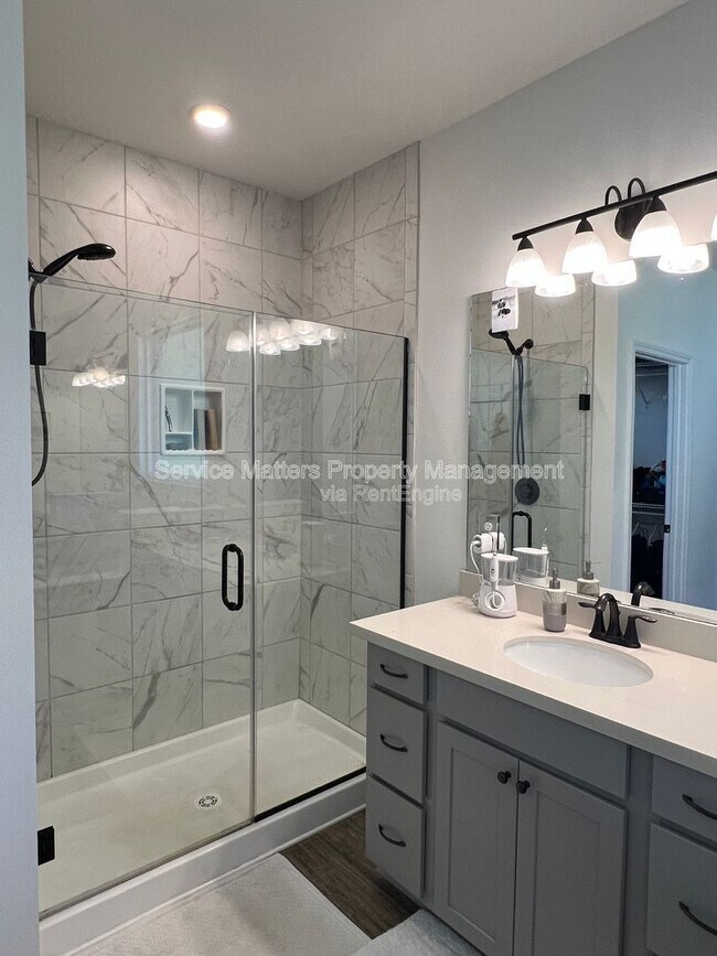 Building Photo - 4130 Lazy Breeze Ln