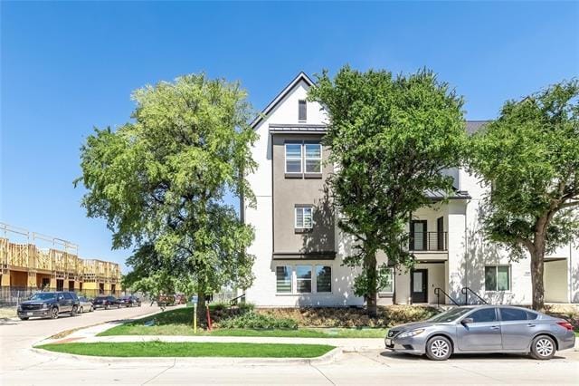 Building Photo - 3301 Wynwood Dr