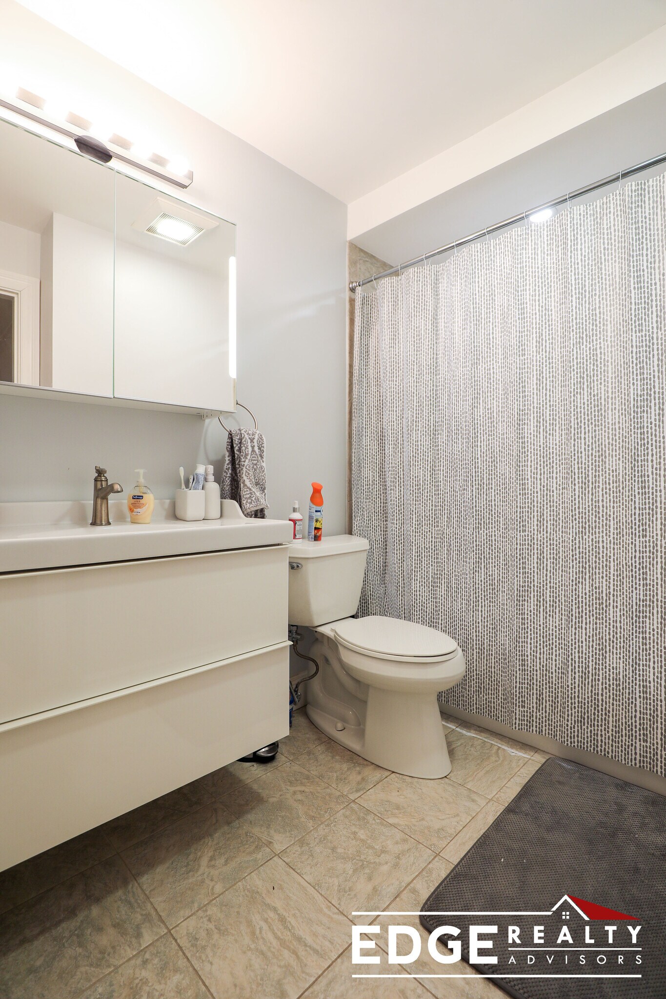 Building Photo - 1516 Commonwealth Ave