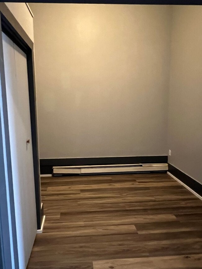 Building Photo - 317 N Clinton Ave