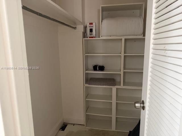 Building Photo - 5161 Collins Ave