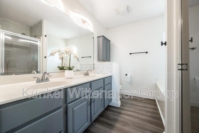 Building Photo - 1109 Danzig Dr