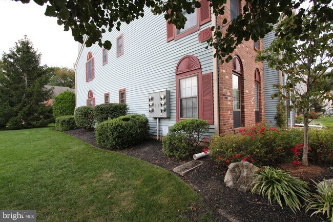 Primary Photo - 193 Wyndham Pl
