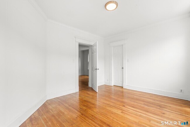 Building Photo - 132 Bunker Hill Ave