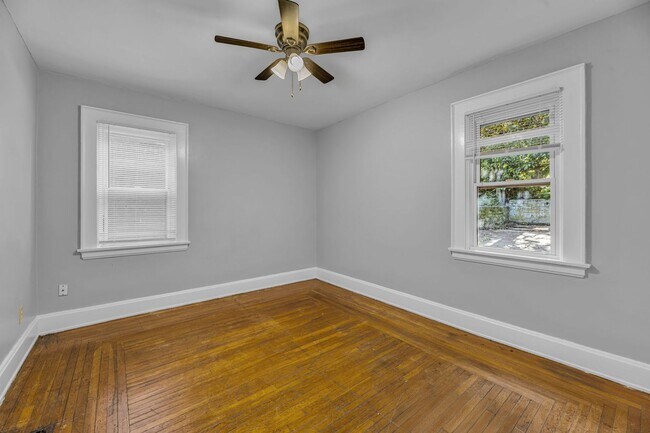Building Photo - 1026 Schiff Ave