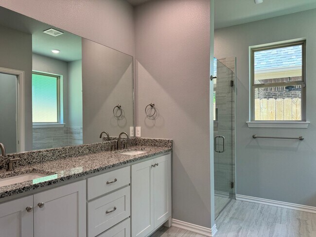 Building Photo - 448 Preston Rdg Dr