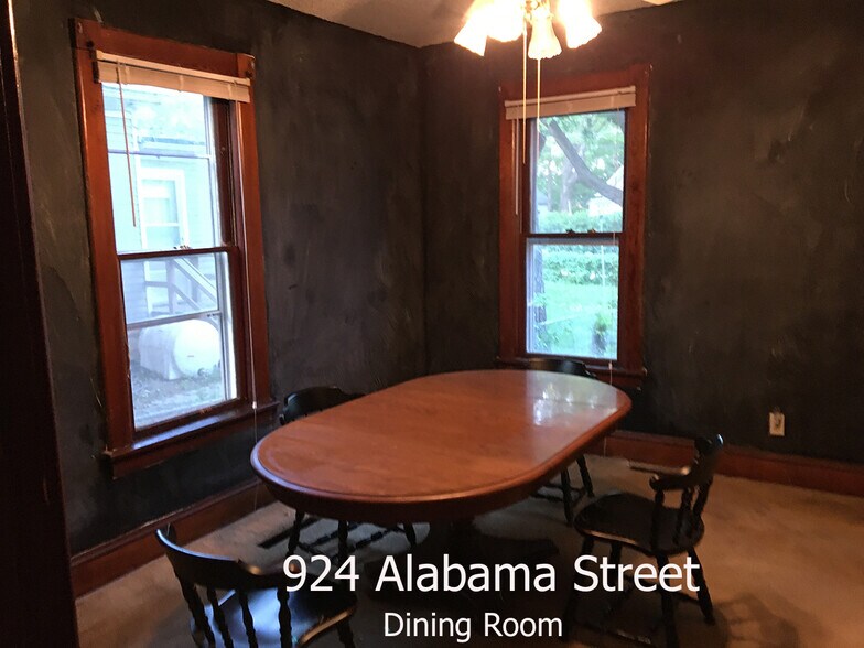 Diningroom - 924 Alabama St