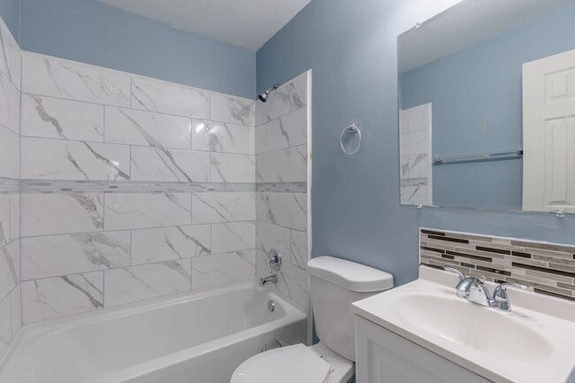 Building Photo - A Haven of Comfort and Convenience