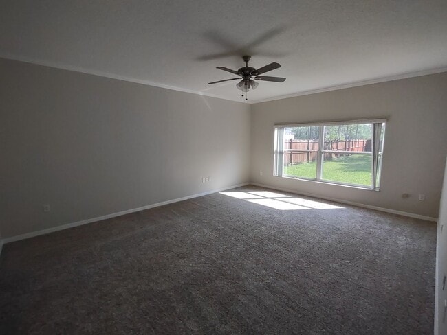 Building Photo - Quail Hollow Upgraded Single Family 4 bedr...