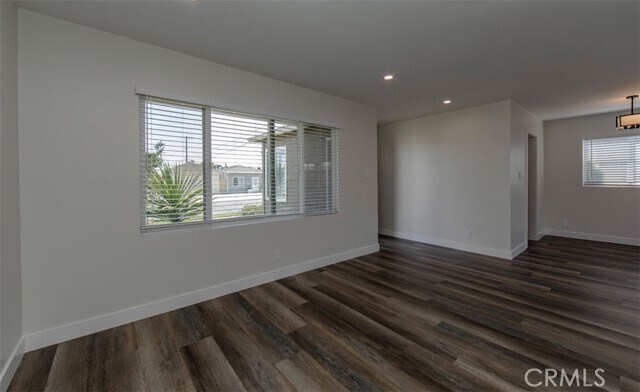 Building Photo - 2015 W 152nd St
