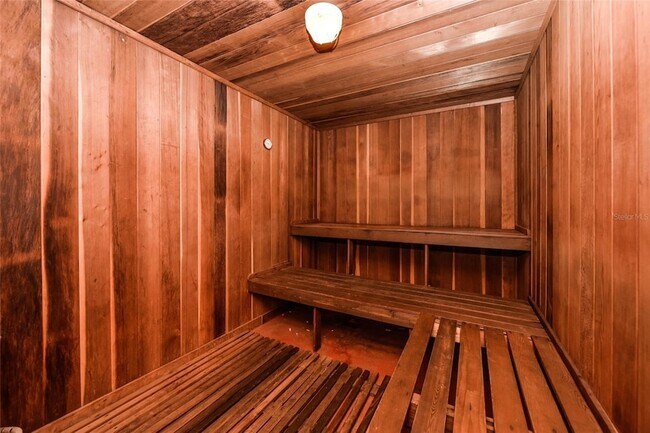 Building Photo - 2700 Coconut Bay Ln