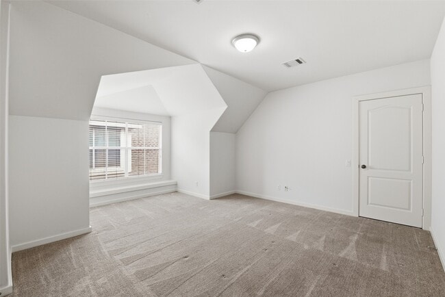 Building Photo - 4424 Blossom St