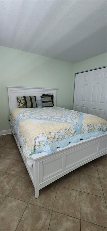 Building Photo - 5215 Coquina Key Dr SE