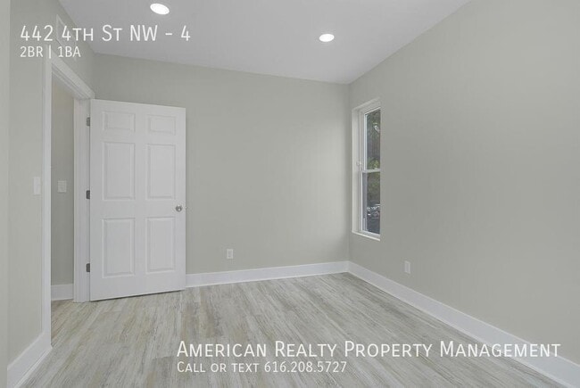 Building Photo - 442 4th St NW