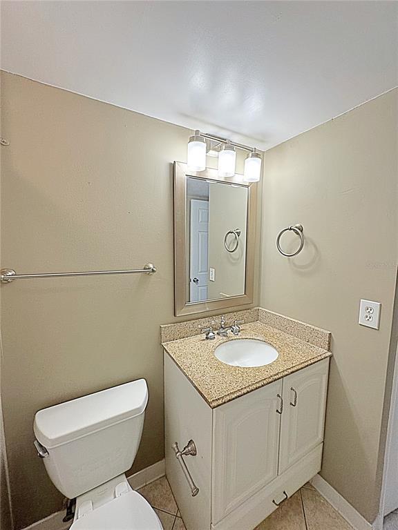 Building Photo - 851 Bayway Blvd