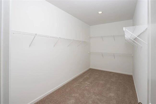 Building Photo - 1705 Wellston Dr