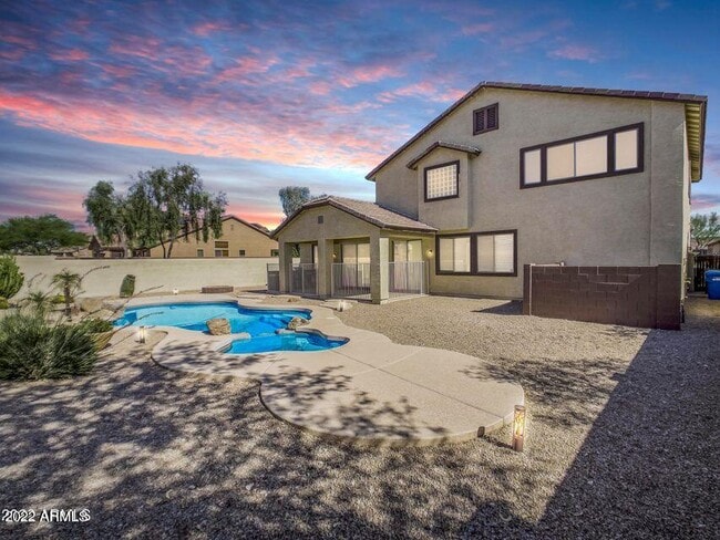 Building Photo - 2406 W Sienna Bouquet Pl