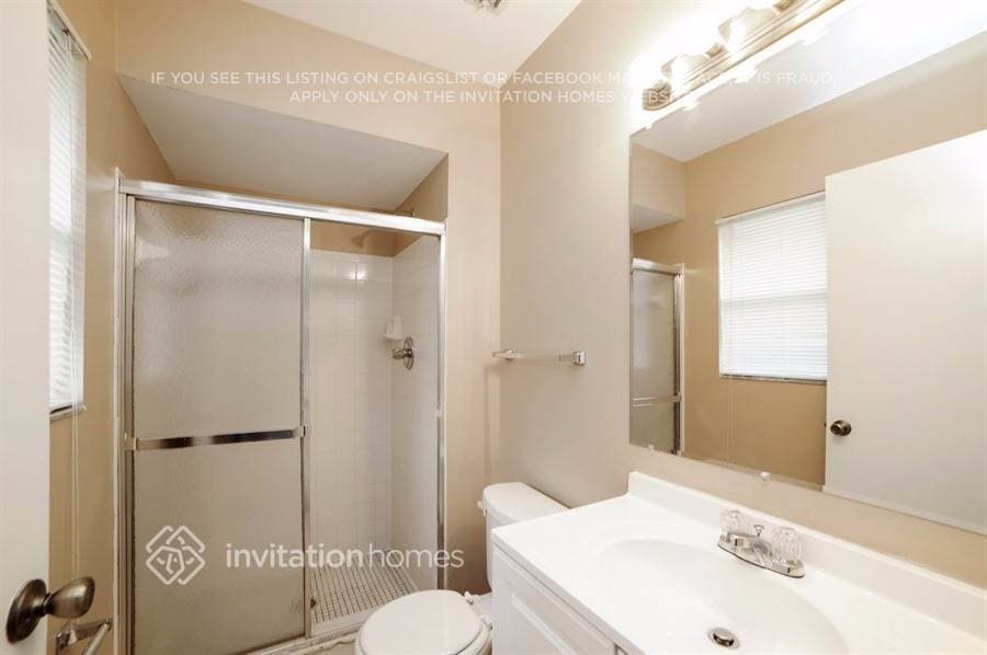 Building Photo - 4700 Cortez Way S