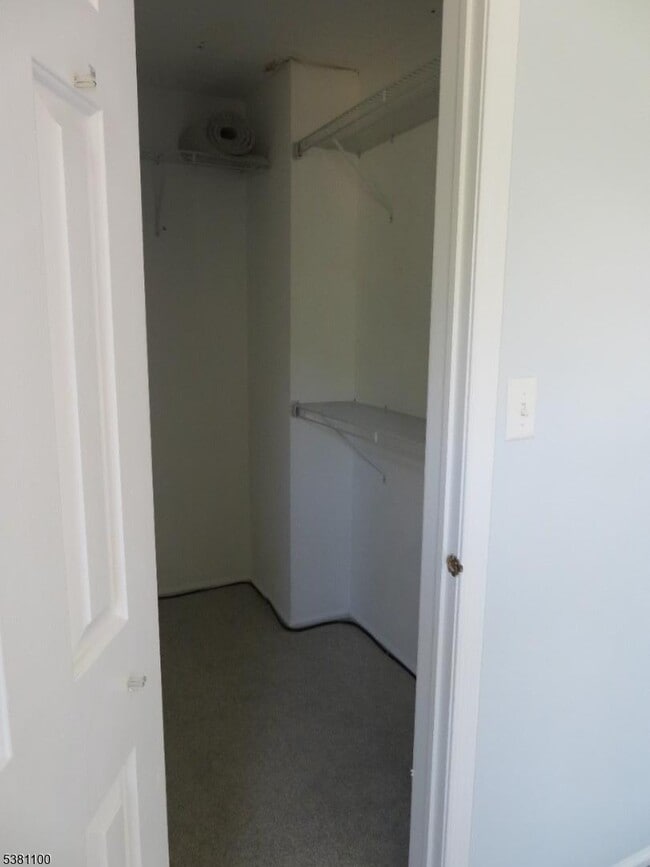 Building Photo - 107 Fisher Dr