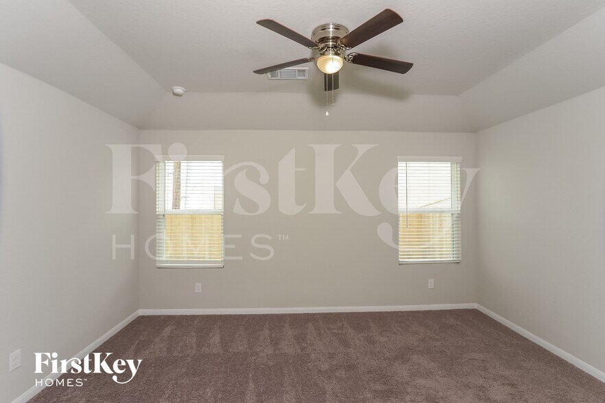 Building Photo - 1714 Morse Way