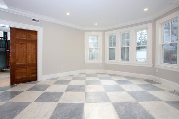 Building Photo - 15 Lanark Rd