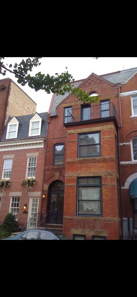 Building Photo - 1828 Swann St NW
