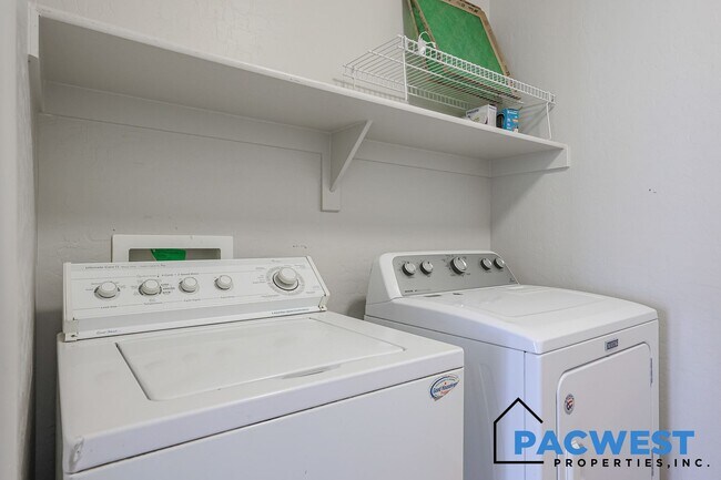 Building Photo - Welcome to your new home in Surprise!