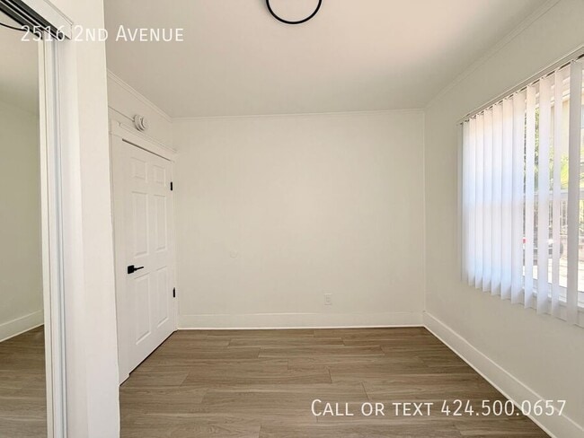 Building Photo - 2516 2nd Ave