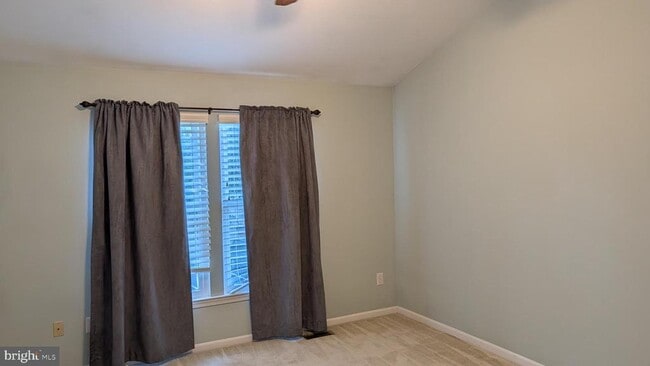 Building Photo - 20970 Rootstown Terrace