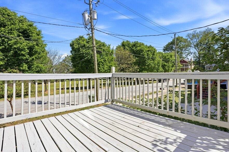 Building Photo - 50 Pope St SW