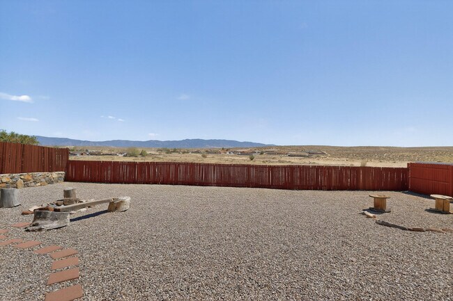 Building Photo - 16 Sheba Pl