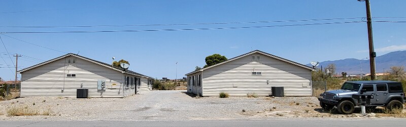 Building Photo - 2400 E Ambush St