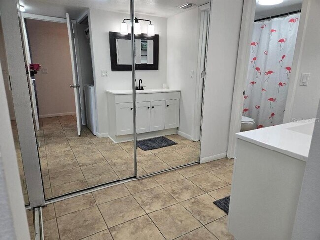 Building Photo - 4908 38th Way S