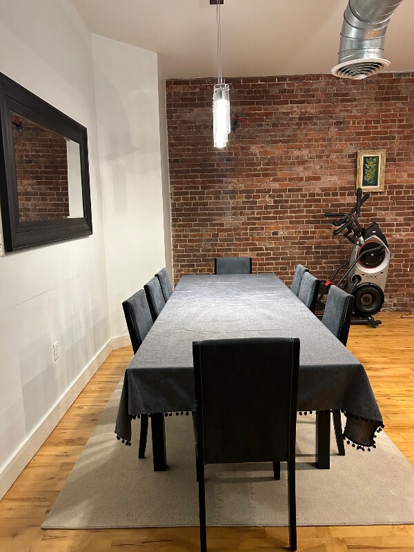 Building Photo - 88 Franklin St