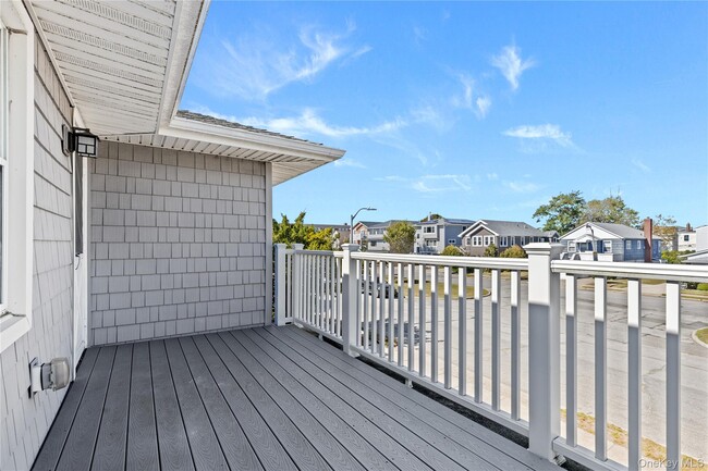 Building Photo - 538 W Hudson St