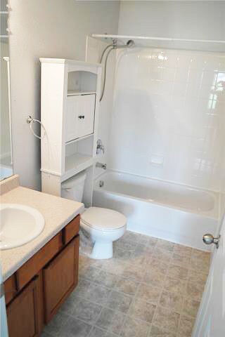 Building Photo - Move In Special on this Fantastic Condo 2 Bedroom and 2 Bath home with A/C