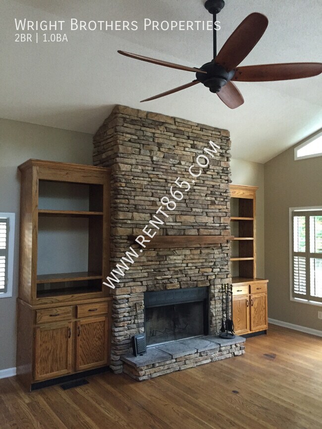 Building Photo - 327 Taliwa Dr