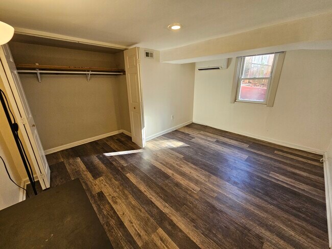 Building Photo - 2030 N Cleveland St