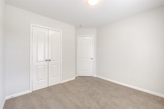 Building Photo - 8839 Hazel Rose Sky Dr