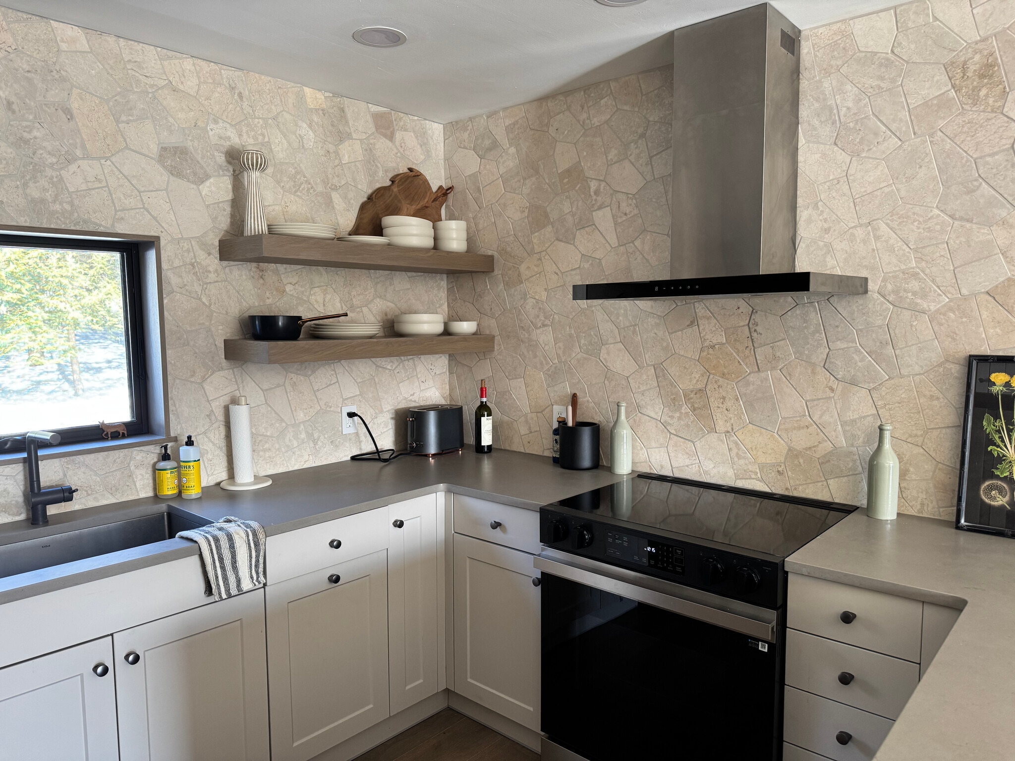 Building Photo - 1393 NY-296