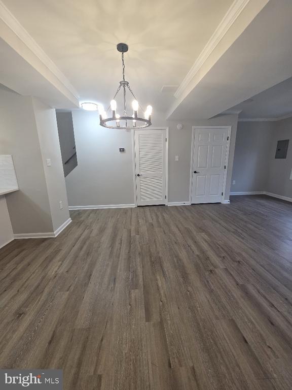 Building Photo - 407 Greenbrier Ct.