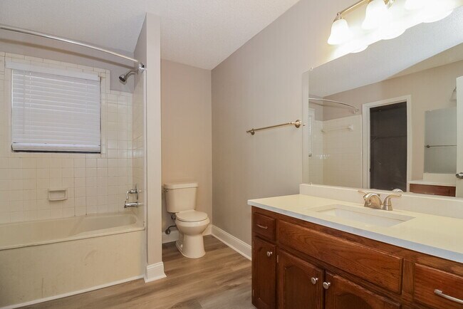 Building Photo - 7181 Autumn Song Dr