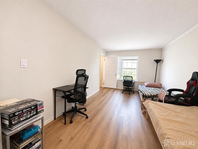 Building Photo - 263 Prestwick Way